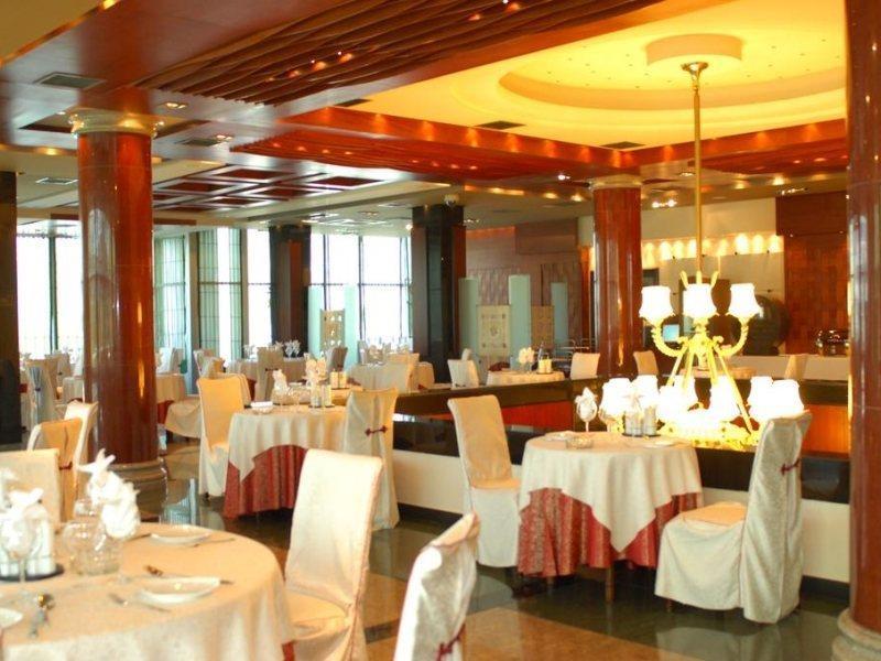 Hotel Grand Europa 5*