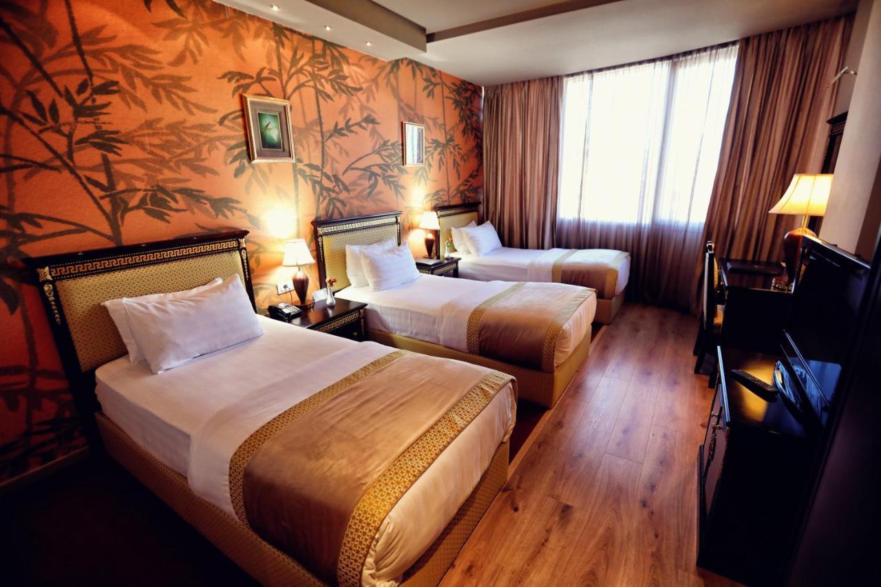 Hotel Grand Europa 5*